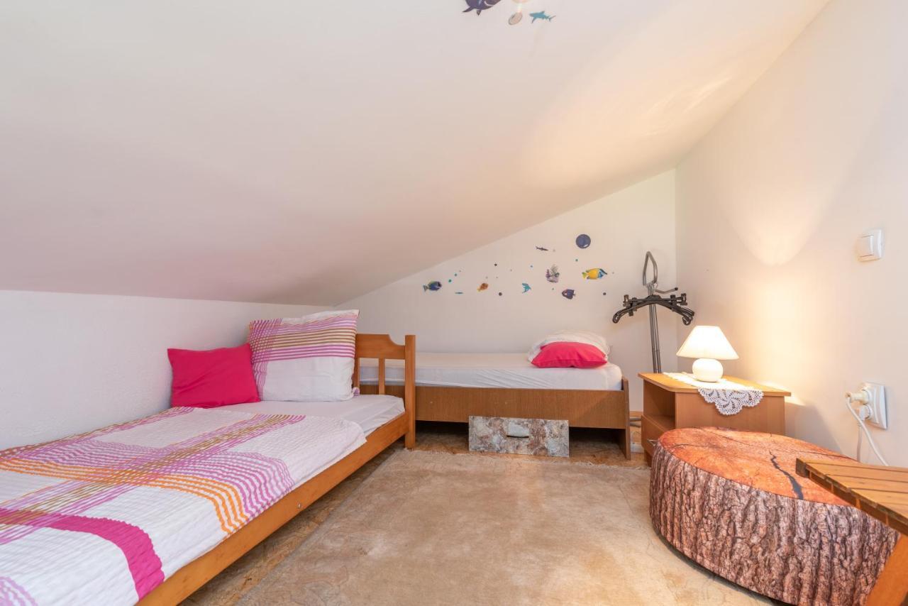 Apartmani Kate Trogir Exterior foto